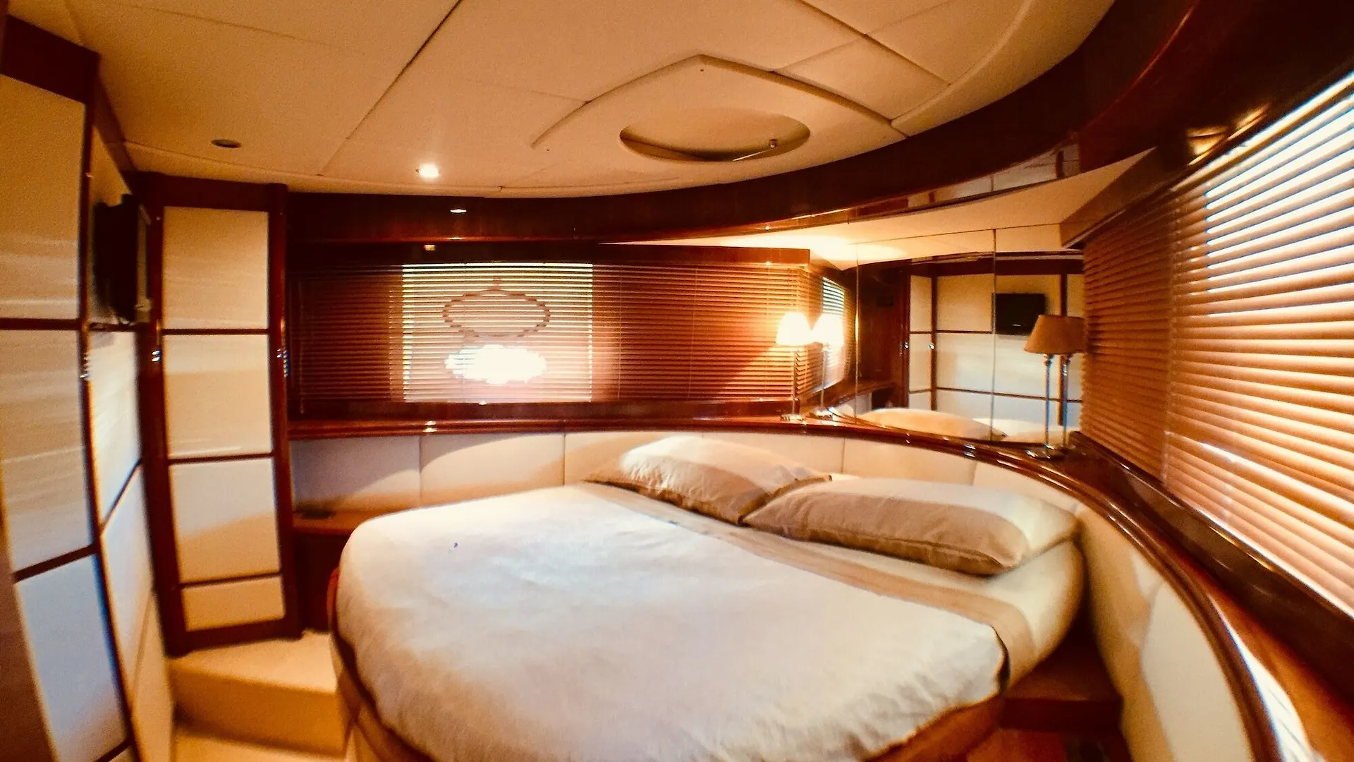 فندق Porto Cervo Luxury Yacht أرتْساكينا إيطاليا